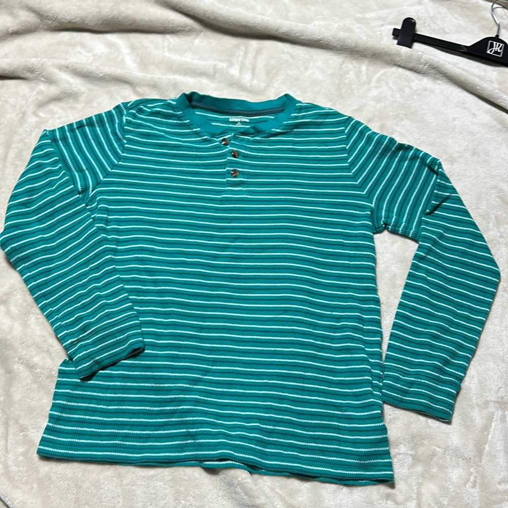 Husky size xl long sleeve shirt